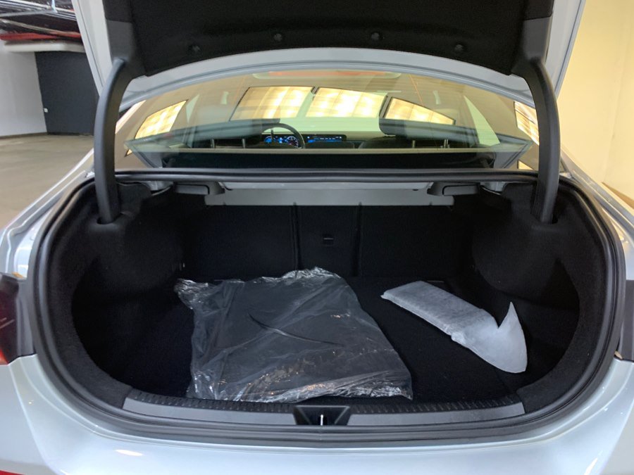 Used 2022 Mercedes-Benz A 220 4MATIC w/ Premium Package Lite image 9