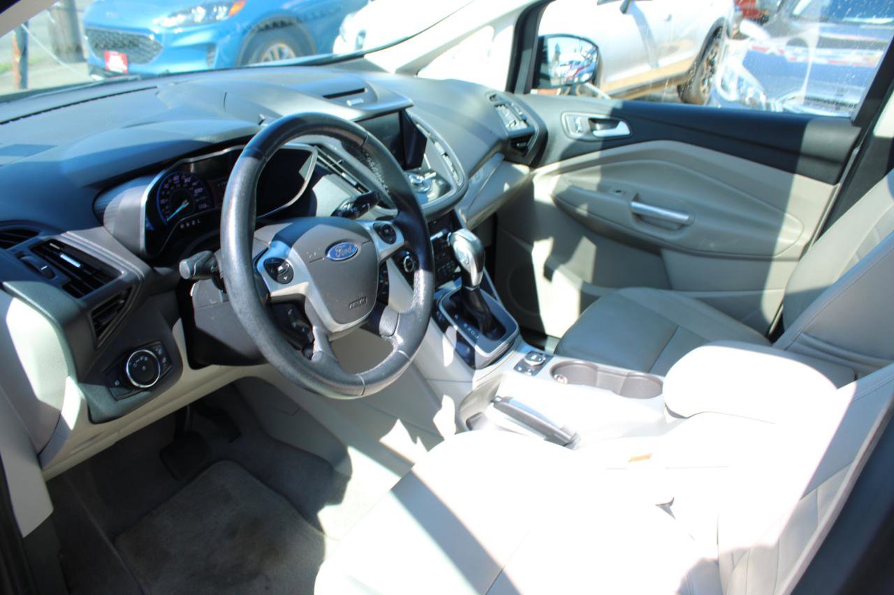Used 2014 Ford C-MAX SEL w/ Equipment Group 303A image 13