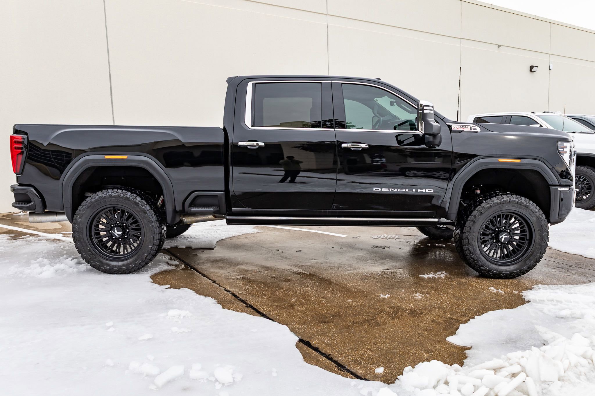 Used 2024 GMC Sierra 2500 Denali w/ Technology Package image 11