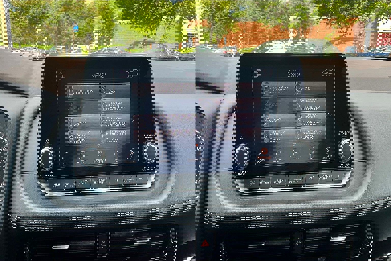 Used 2023 Nissan Rogue SL AWD/4WD image 24