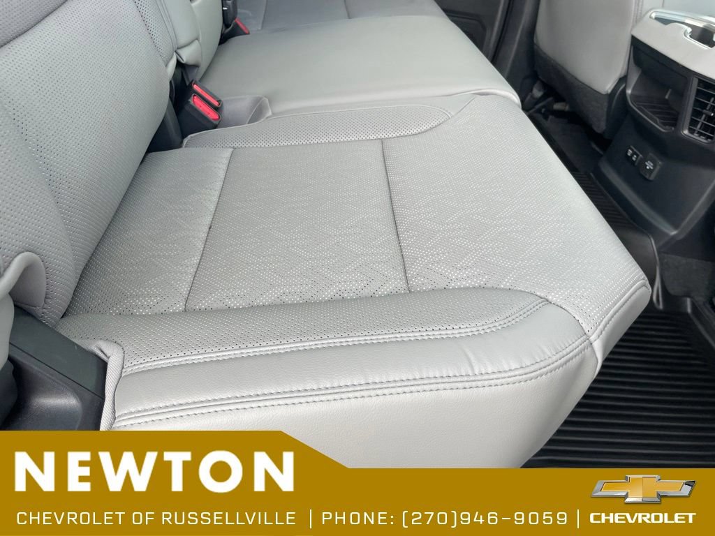 Used 2024 Toyota Tundra Limited w/ Power Package AWD/4WD image 29