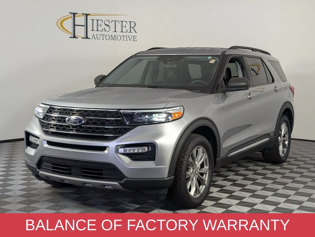 Used 2023 Ford Explorer XLT w/ Equipment Group 202A AWD/4WD image 4