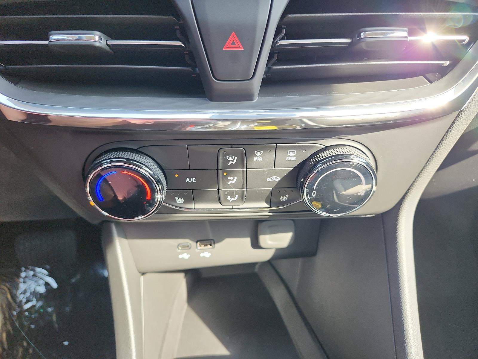 New 2026 Buick Encore GX Preferred w/ Comfort Package FWD image 14
