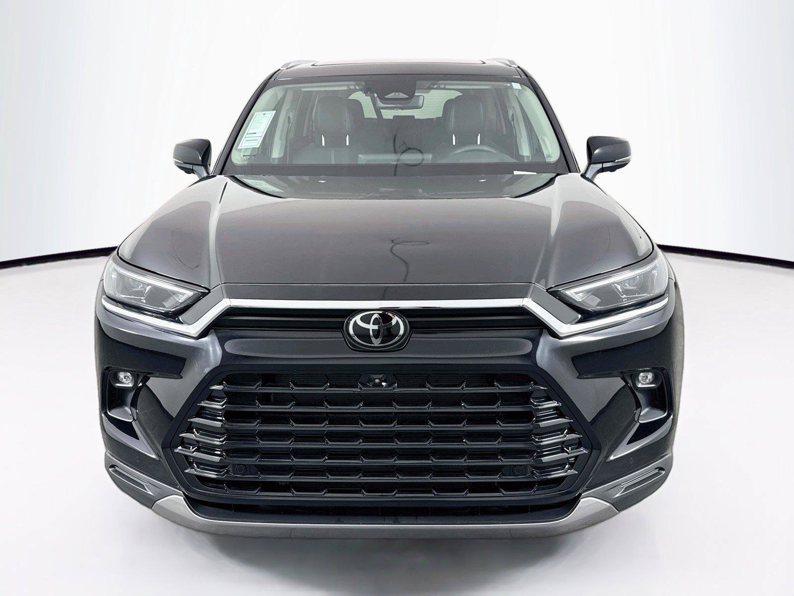 Certified 2026 Toyota Grand Highlander AWD image 9