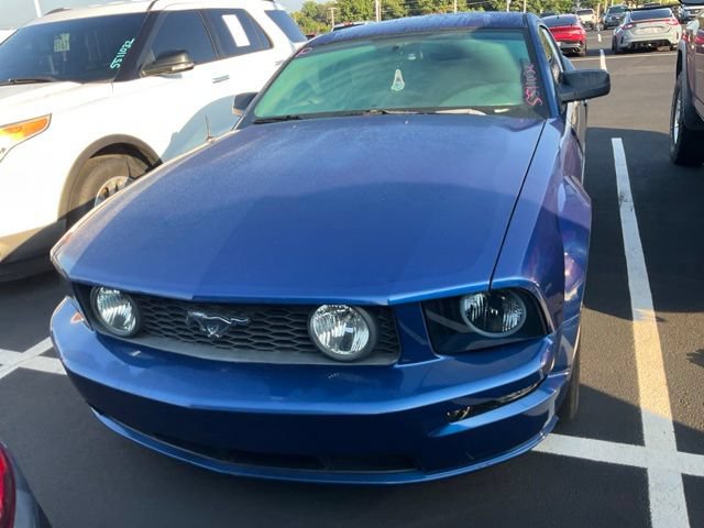 Used 2006 Ford Mustang GT RWD image 10