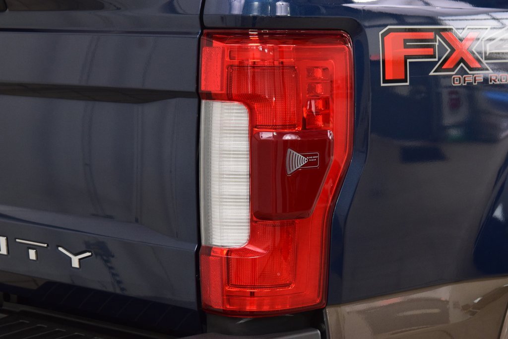 Used 2017 Ford F350 Lariat w/ Lariat Ultimate Package image 21