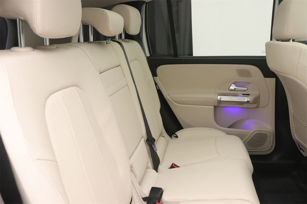 New 2026 Mercedes-Benz GLB 250 image 10