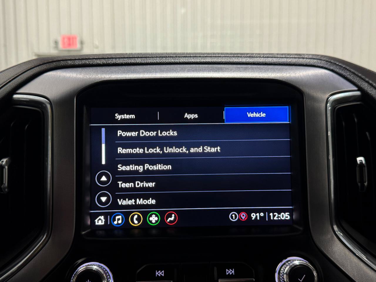 Used 2021 GMC Sierra 2500 SLT AWD/4WD image 42