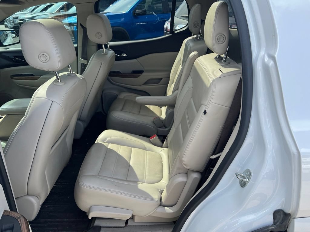 Used 2019 GMC Acadia Denali w/ Technology Package AWD/4WD image 7