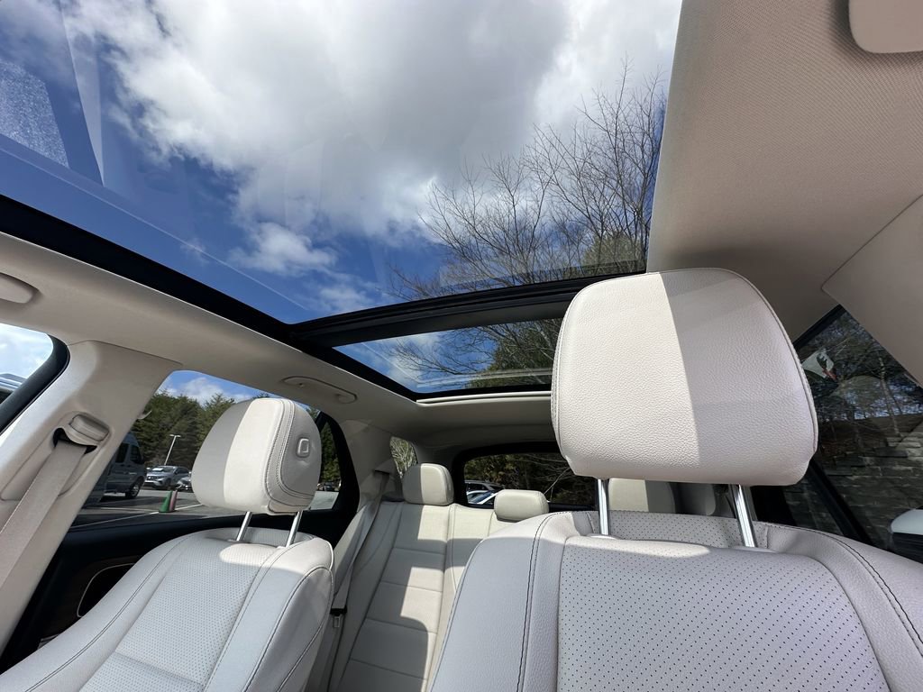 Certified 2025 Mercedes-Benz GLE 350 4MATIC image 34