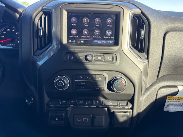 Used 2025 Chevrolet Silverado 1500 Custom Trail Boss AWD/4WD image 21