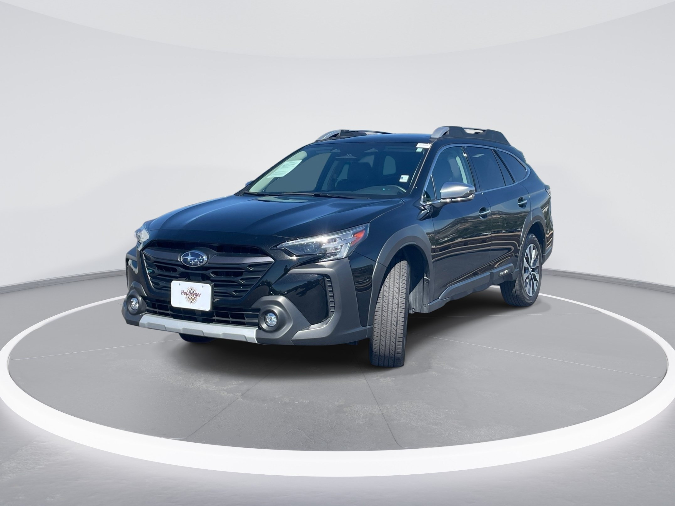 Used 2024 Subaru Outback Touring XT AWD/4WD image 3