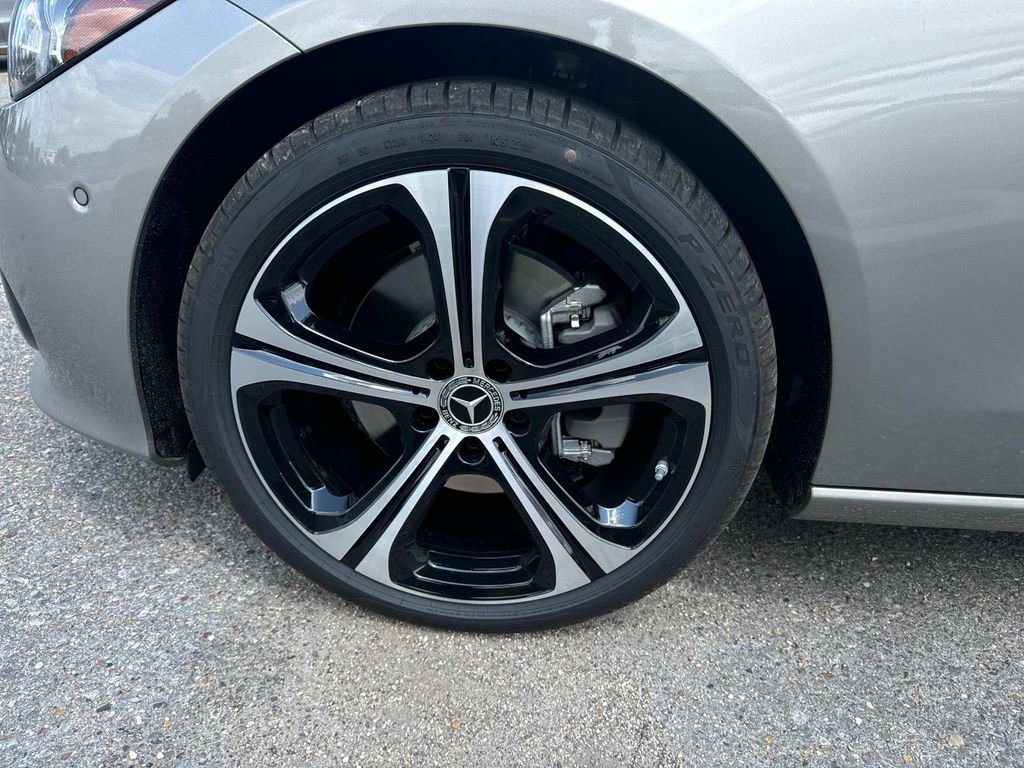 Used 2024 Mercedes-Benz C 300 C 300 image 3
