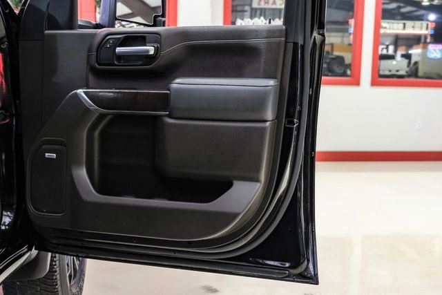 Used 2022 GMC Sierra 3500 Denali w/ Denali Black Diamond Edition image 40