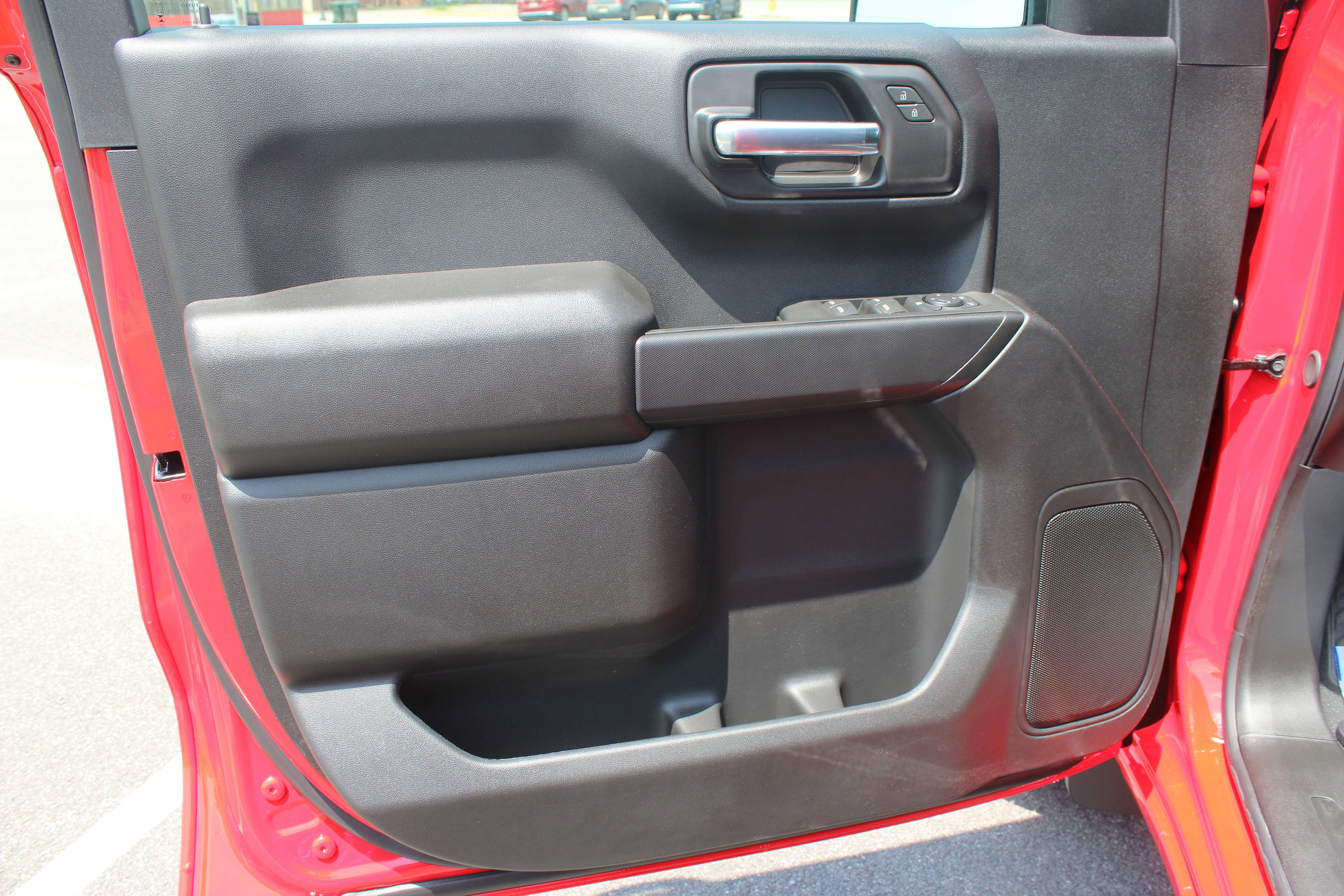 New 2025 Chevrolet Silverado 1500 Custom image 25