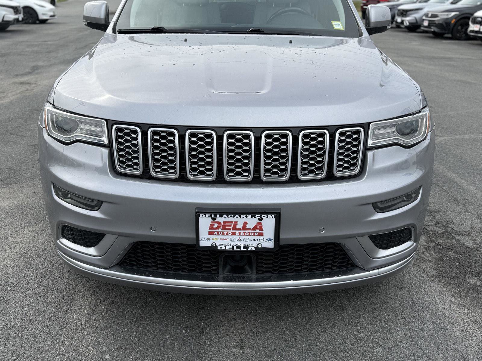 Used 2021 Jeep Grand Cherokee Summit AWD/4WD image 2