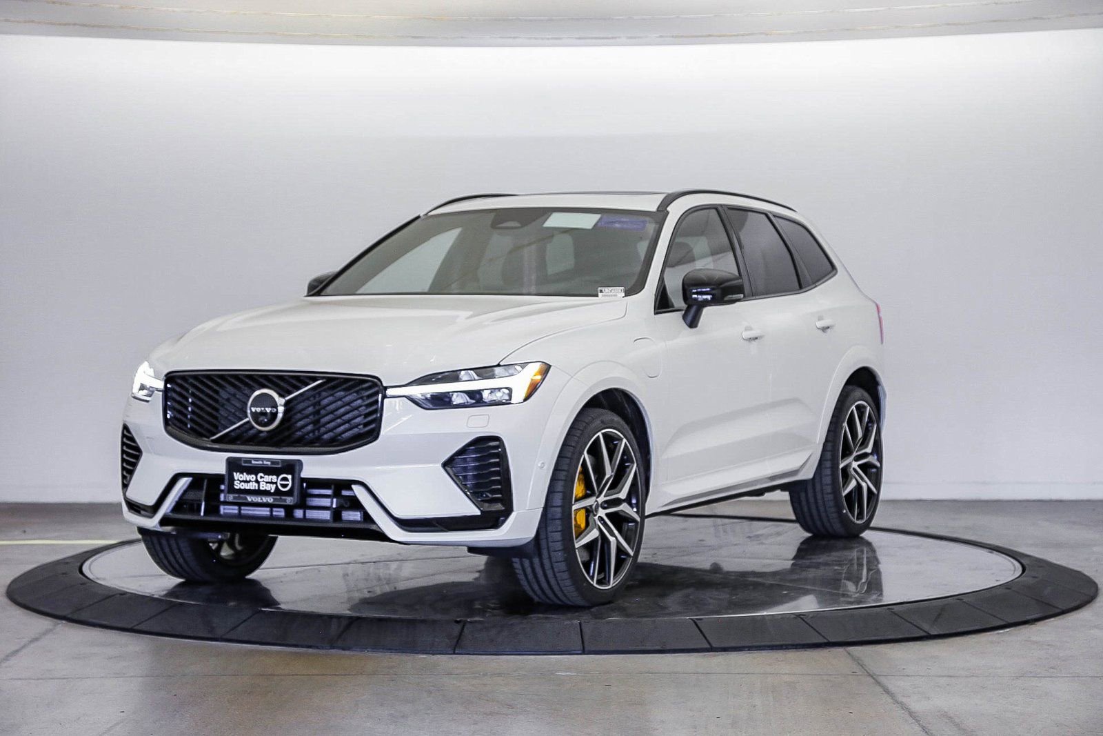 New 2026 Volvo XC60 T8 Polestar w/ Protection Package Premier image 1