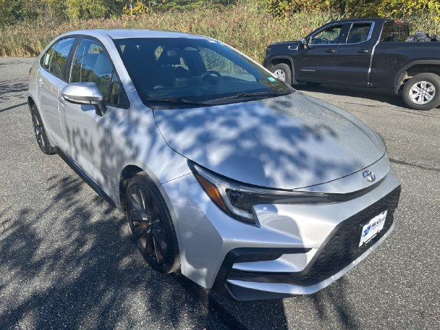 Used 2023 Toyota Corolla SE FWD image 7