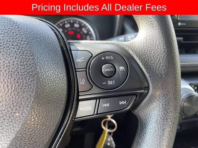 Used 2022 Toyota RAV4 LE FWD image 26