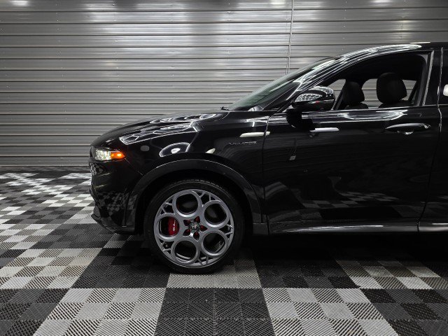 Used 2024 Alfa Romeo Tonale Veloce AWD/4WD image 43