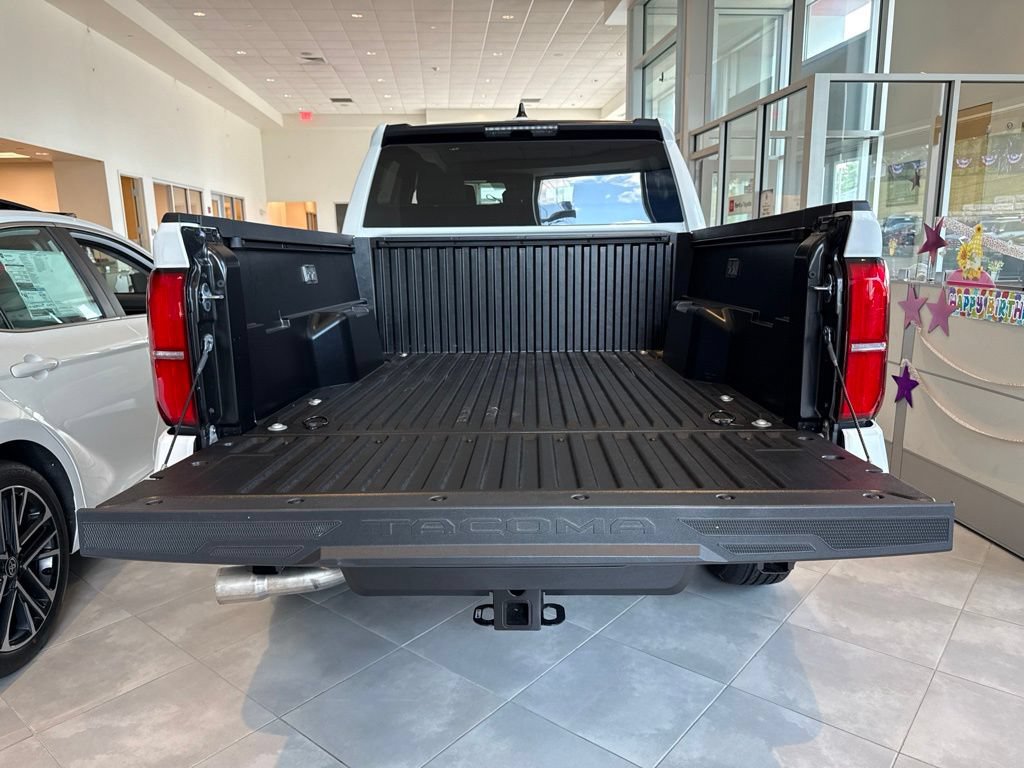 New 2026 Toyota Tacoma SR5 RWD image 4
