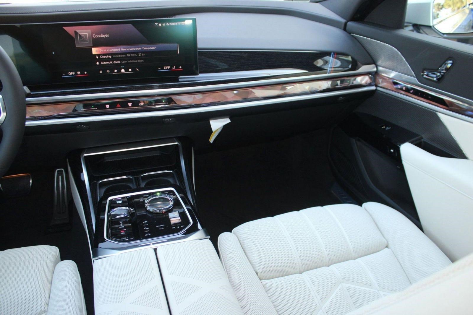 Used 2026 BMW i7 eDrive50 image 29