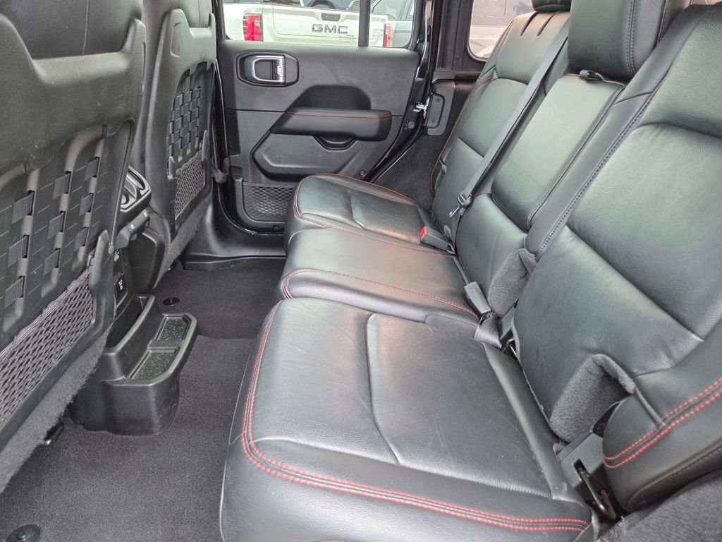 Used 2021 Jeep Wrangler Unlimited Rubicon AWD/4WD image 23