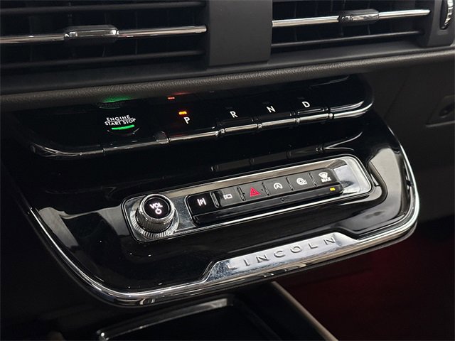 Used 2023 Lincoln Corsair Reserve image 28