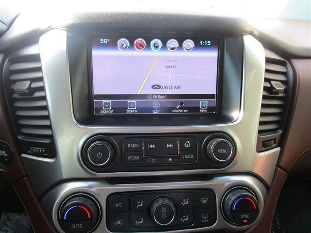 Used 2017 Chevrolet Suburban Premier AWD/4WD image 20