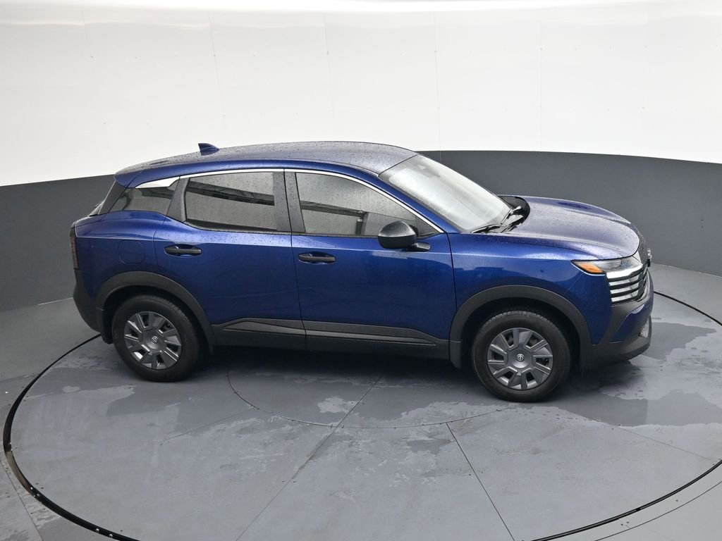 Used 2025 Nissan Kicks S image 25