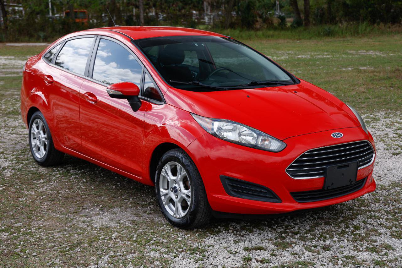 Used 2014 Ford Fiesta SE FWD image 15