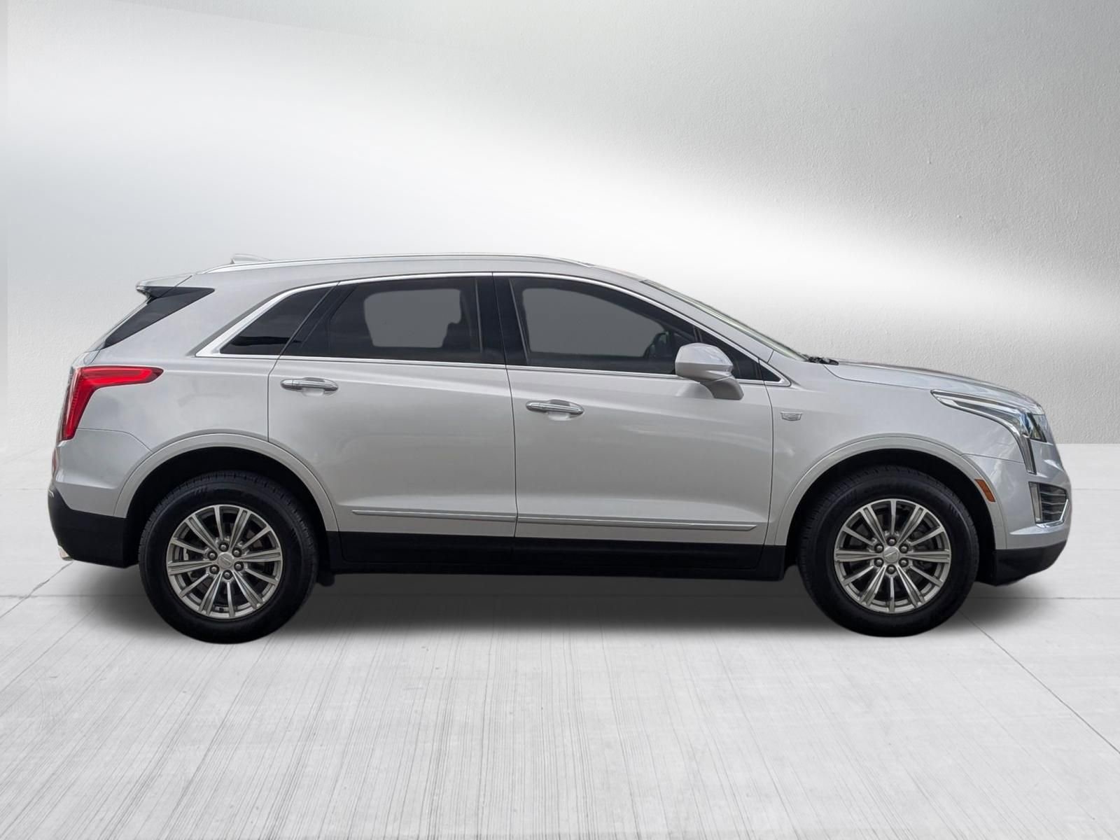 Used 2019 Cadillac XT5 Luxury FWD image 6