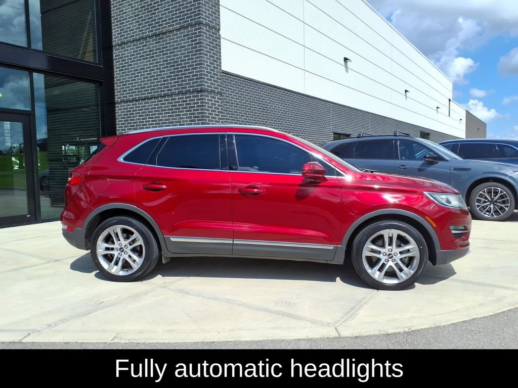 Used 2017 Lincoln MKC Reserve w/ Lincoln MKC Climate Package AWD/4WD image 8