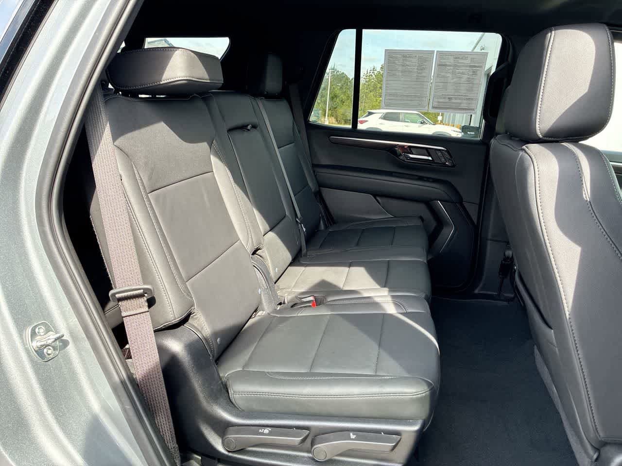 Used 2025 Chevrolet Tahoe LT AWD/4WD image 26