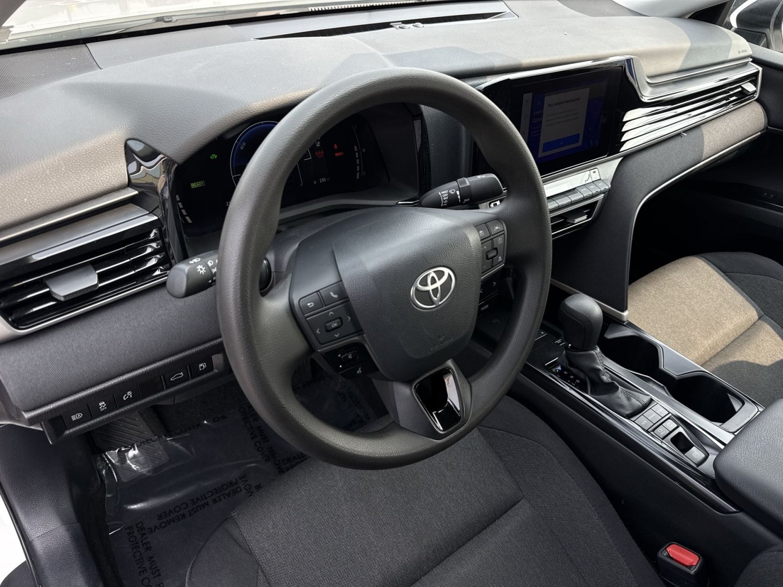 Used 2025 Toyota Camry LE FWD image 16