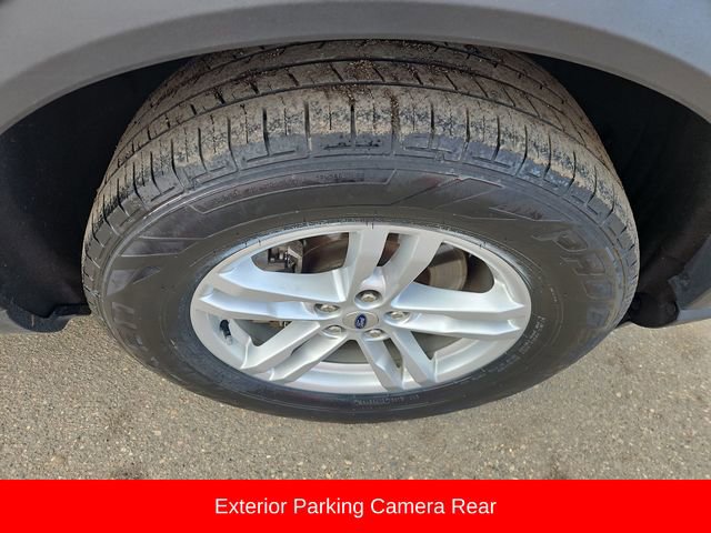 Used 2022 Ford Explorer XLT w/ Equipment Group 202A image 13