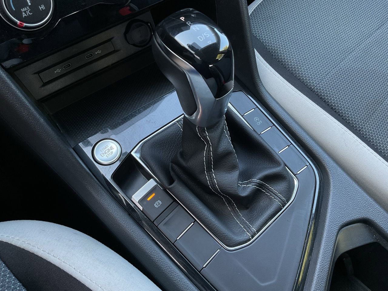 Used 2025 Volkswagen Taos S image 34