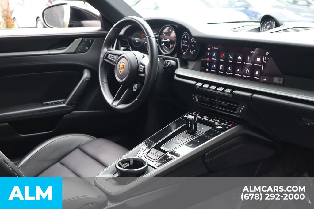 Used 2022 Porsche 911 Carrera S RWD image 18