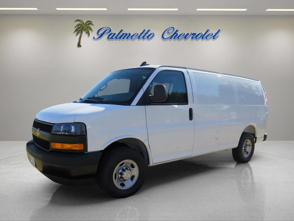New 2026 Chevrolet Express 2500 w/ Driver Convenience Package RWD image 6