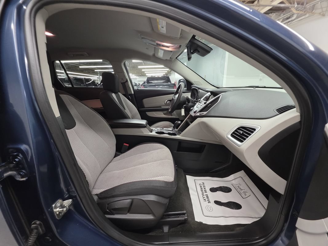 Used 2017 GMC Terrain SLE AWD/4WD image 22