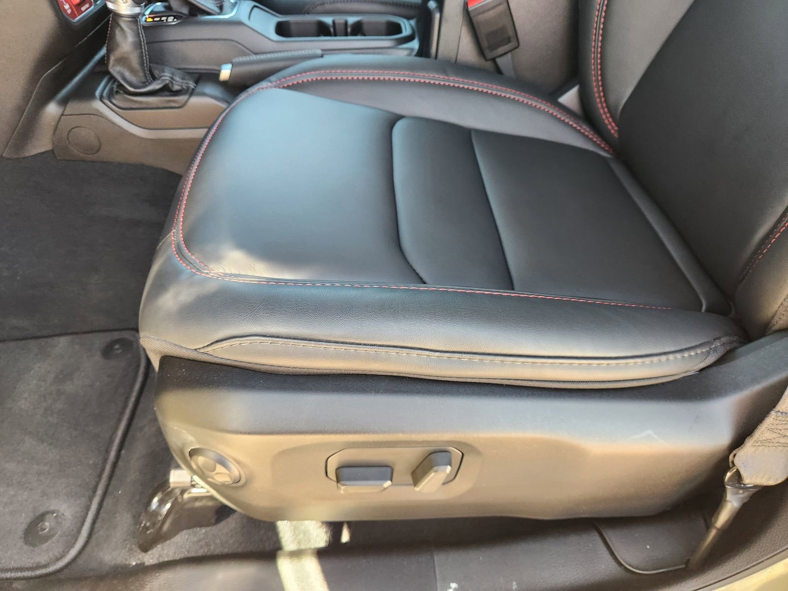 New 2026 Jeep Wrangler Unlimited Rubicon 392 image 19