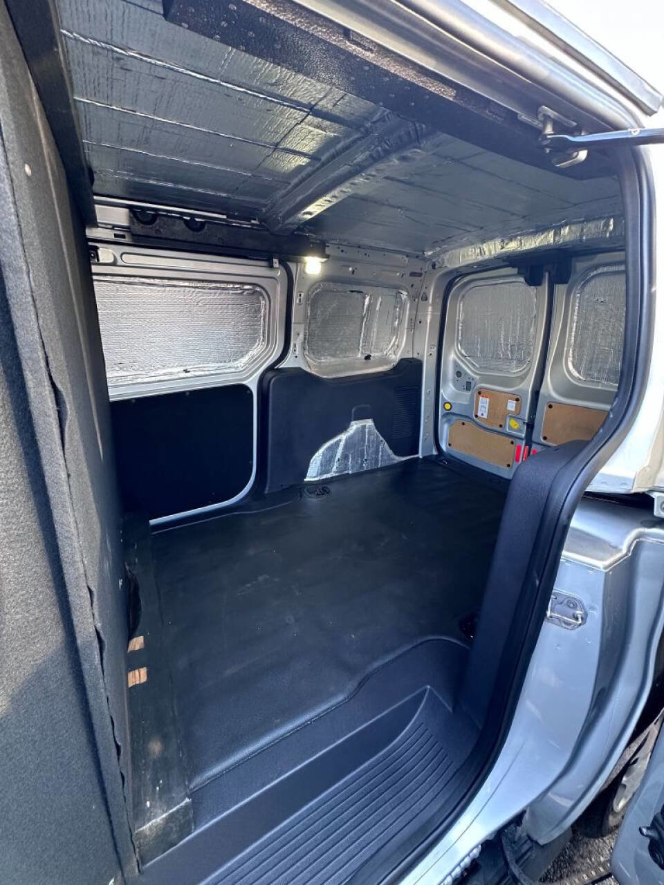 Used 2014 Ford Transit Connect XLT image 8