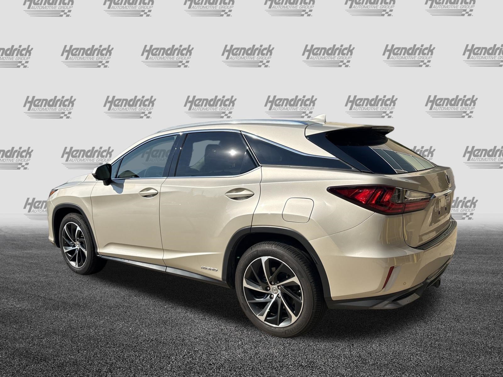 Used 2017 Lexus RX 450h AWD w/ Luxury Package image 8