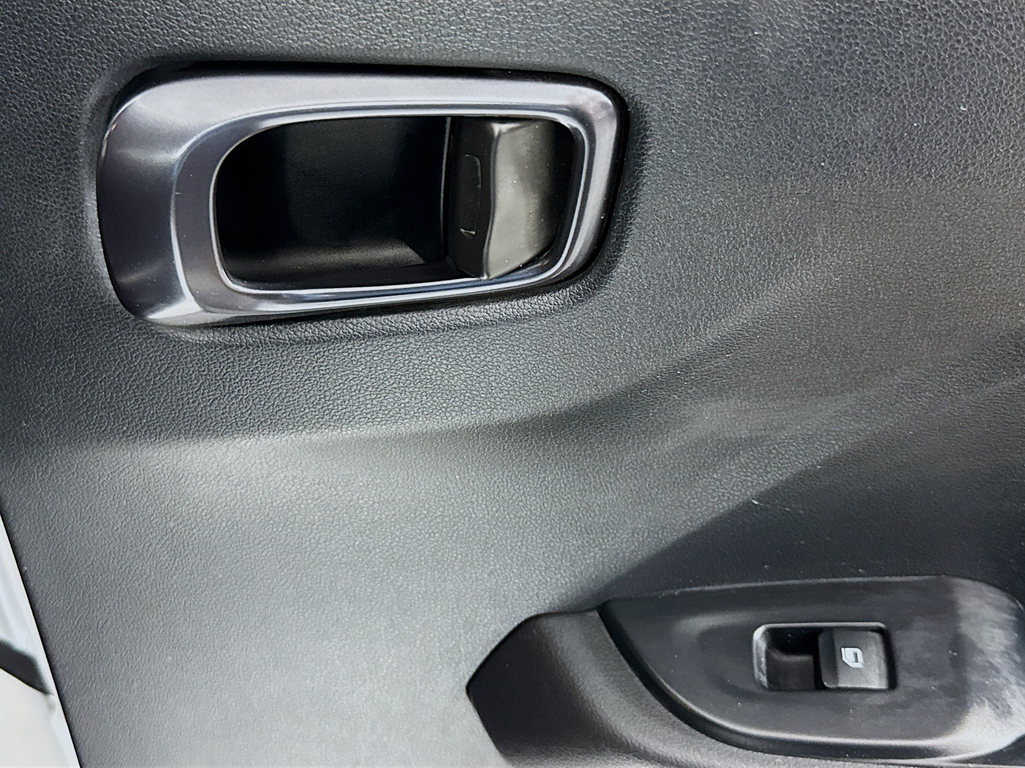 Used 2026 Hyundai Venue SEL FWD image 29