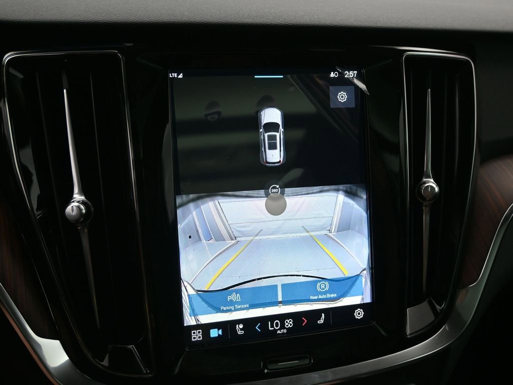 New 2025 Volvo V60 B5 Cross Country Plus w/ Protection Package Premier image 14