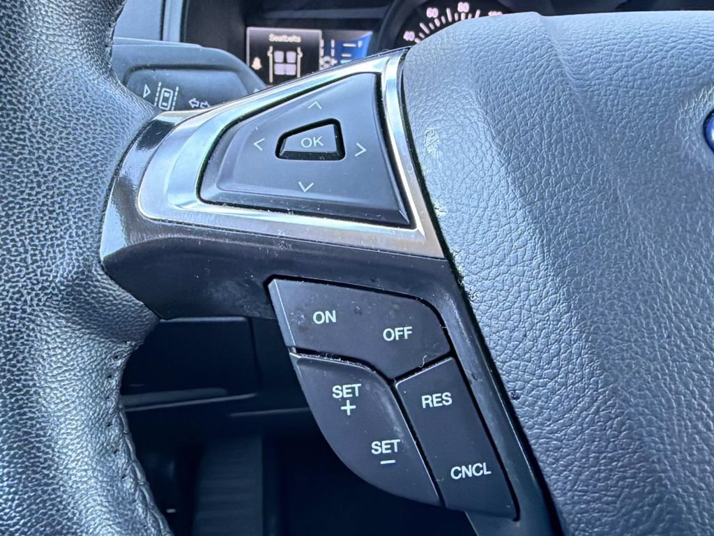 Certified 2024 Ford Edge SEL AWD/4WD image 12