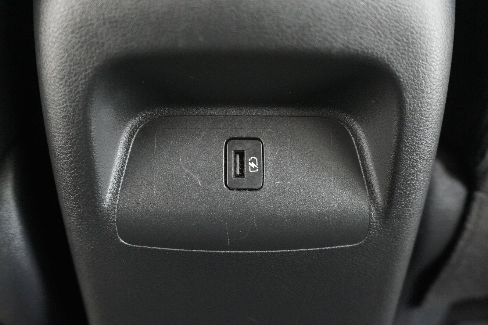 Used 2022 Nissan Sentra SR w/ Midnight Edition FWD image 25