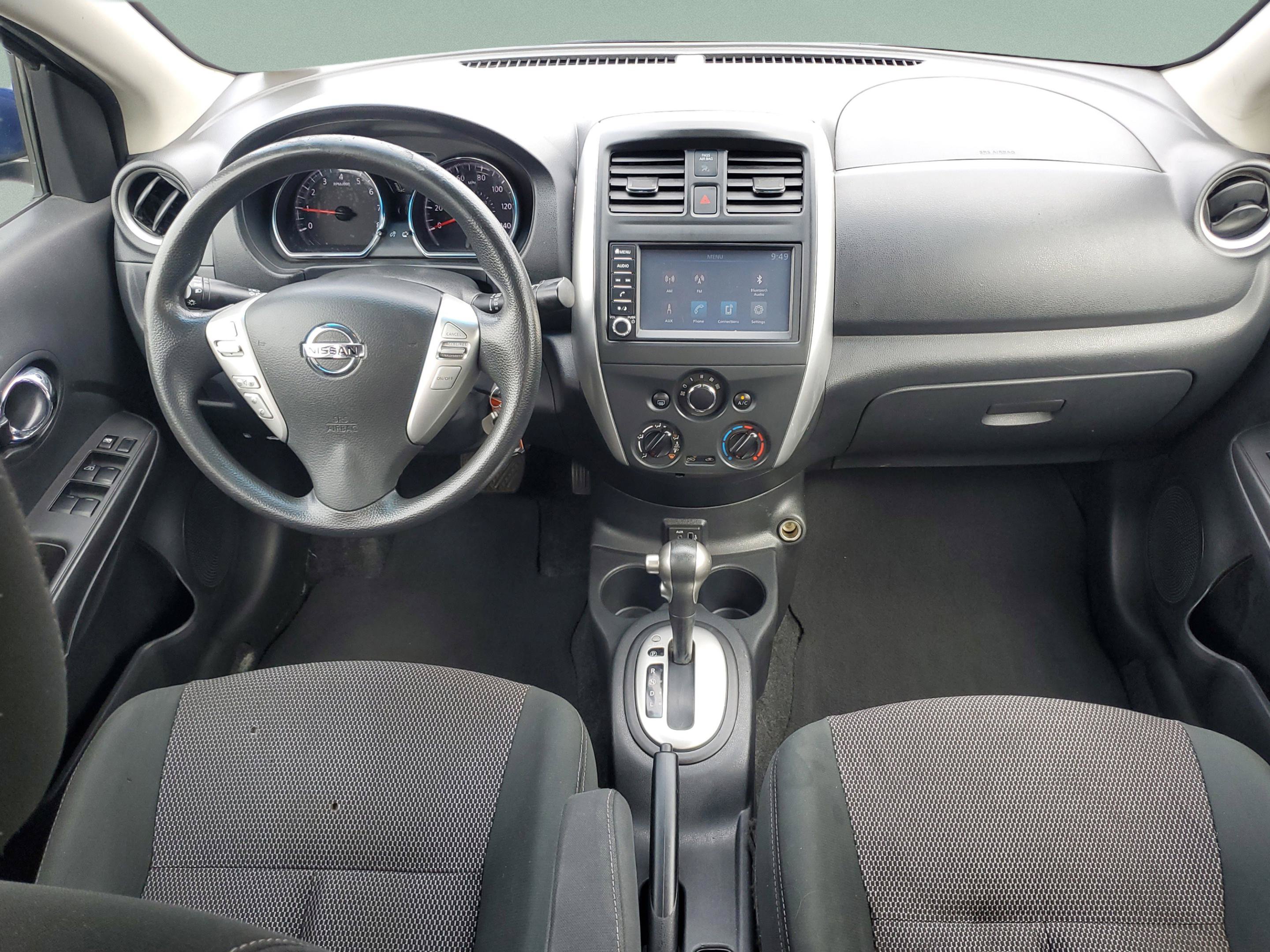 Used 2019 Nissan Versa SV FWD image 10