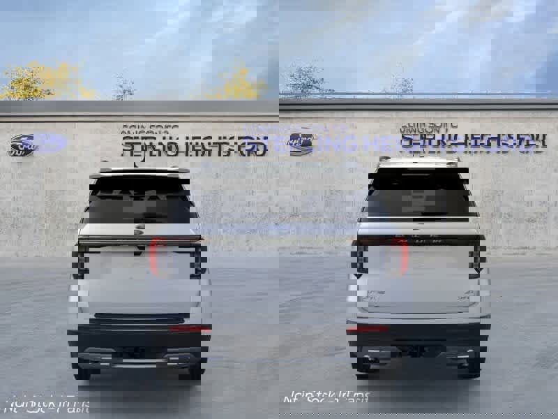 New 2026 Ford Explorer Active w/ Active Comfort Package image 5