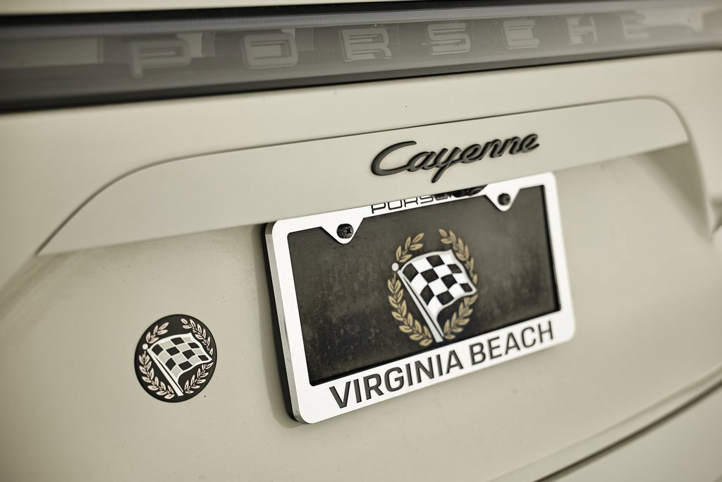 Used 2023 Porsche Cayenne image 14